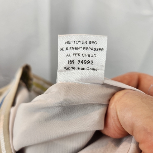 JONATHAN Simkhai Mini skirt with floral design size 0 in EUC - Picture 8 of 8